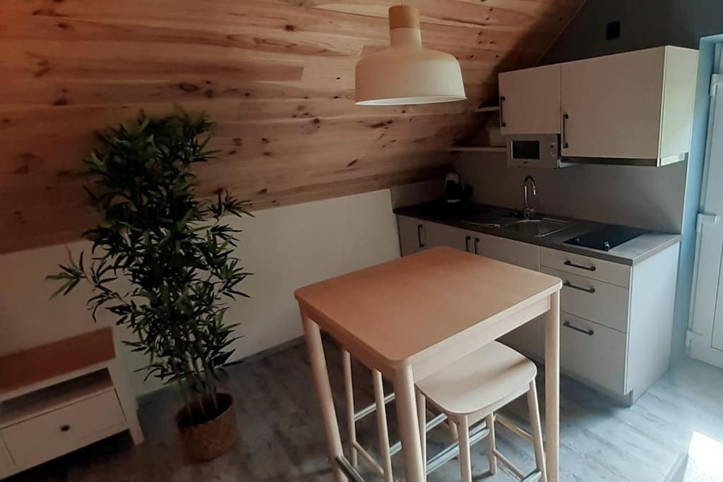 Apartamento La Parenthese La Ou Le Temps S'Arrete. Gouvy Exterior foto